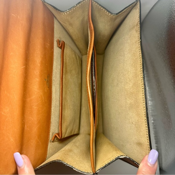 1950’s LOEWE Small Structured Soft Leather Authentic Vintage Handbag - Picture 7 of 16